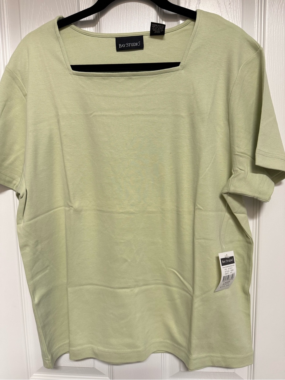 Bay Studio Light Lime Cotton Tee L